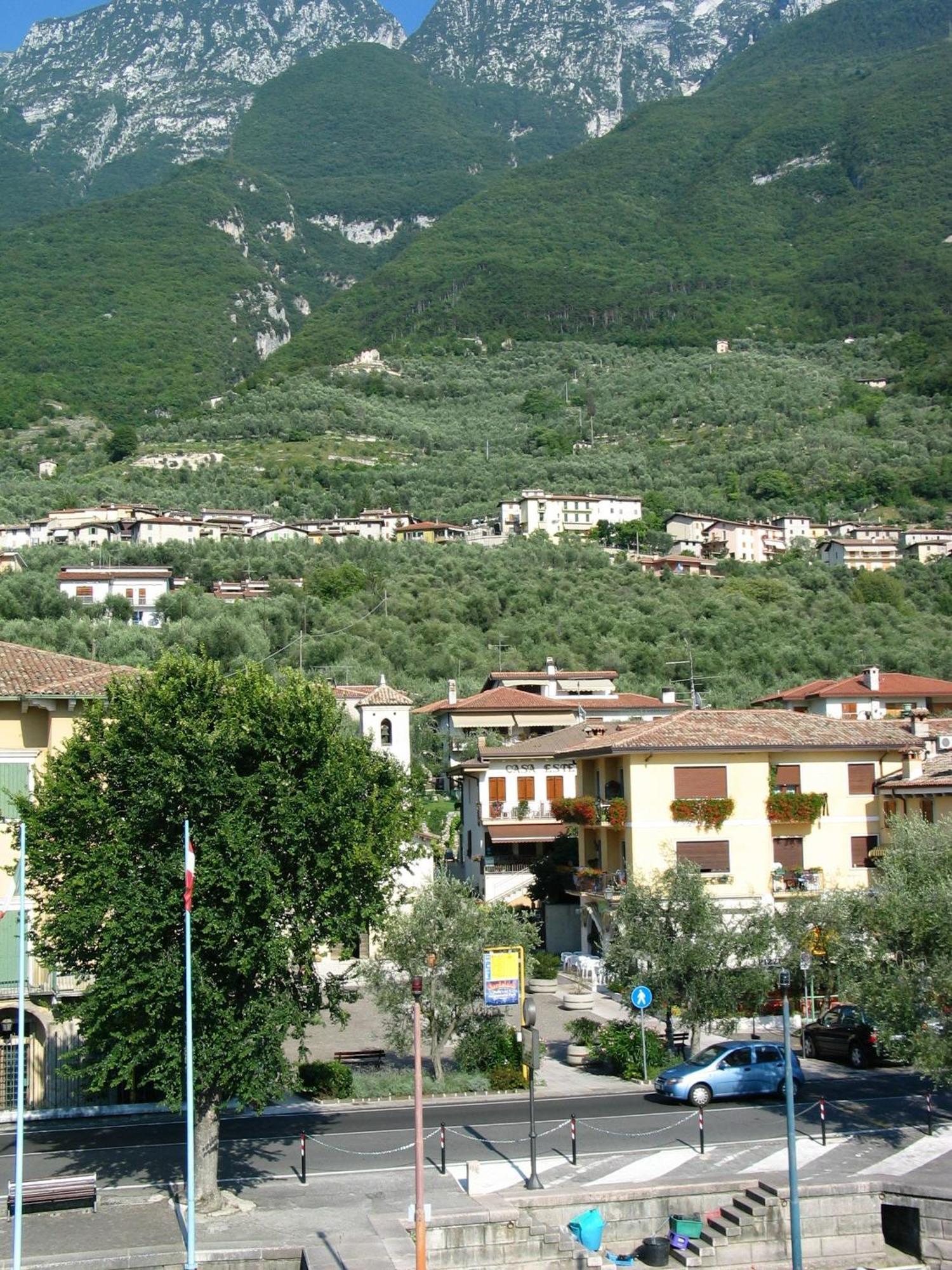 Albergo Casa Este Brenzone sul Garda Exterior photo