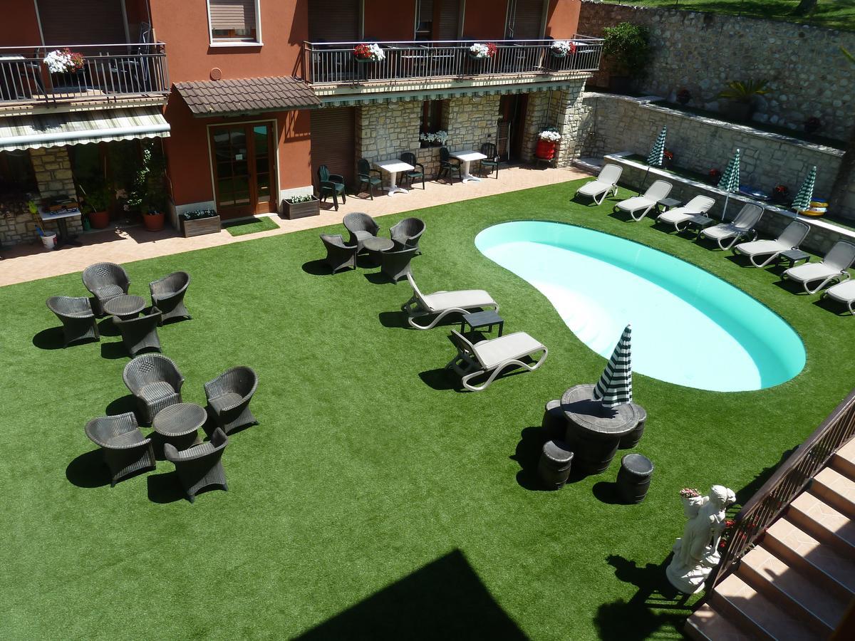 Albergo Casa Este Brenzone sul Garda Exterior photo